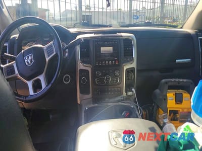 Zdjęcie 9 z 10 samochodu: 2019 HONDA ACCORD LX VIN:1HGCV1F15KA045082 - miniatura