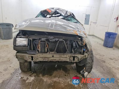 Piąte zdjęcie samochodu w środku: 1997 JEEP GRAND CHEROKEE LAREDO/TSI VIN:1J4GZ58Y9VC757491 - miniatura