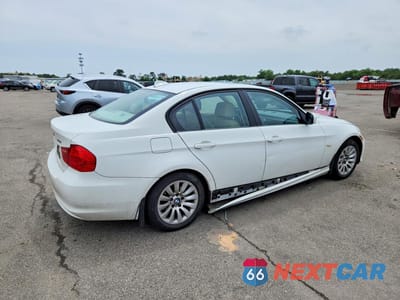Trzecie zdjęcie samochodu z tyłu: 2009 BMW 328 I SULEV VIN:WBAPH53519A436694 - miniatura
