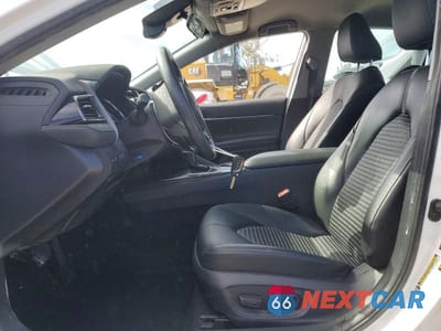 Zdjęcie 7 z 12 samochodu: 2019 TOYOTA CAMRY SE VIN:4T1B11HK2KU832142 - miniatura