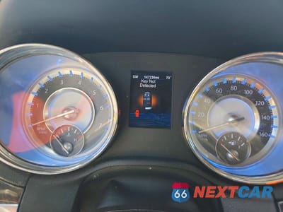 Zdjęcie 9 z 12 samochodu: 2013 CHRYSLER 300C VIN:2C3CCAKT7DH508795 - miniatura