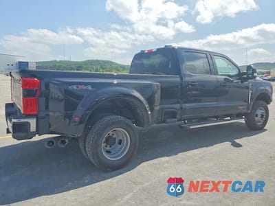Trzecie zdjęcie samochodu z tyłu: 2026 FORD F350 SUPER DUTY VIN:1FT8W3DM7TEC28794 - miniatura
