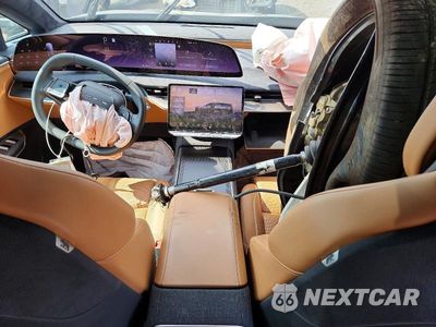 Zdjęcie 8 z 13 samochodu: 2026 LUCID MOTORS GRAVITY DREAM VIN:7UUG1GHJ2TA039429 - miniatura