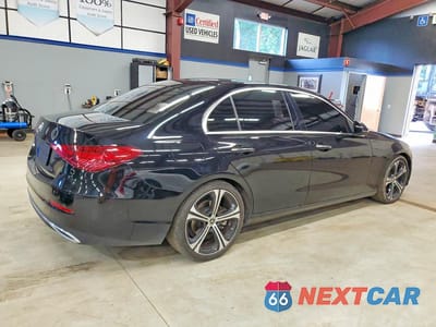 Trzecie zdjęcie samochodu z tyłu: 2022 MERCEDES-BENZ C 300 VIN:W1KAF4GB2NR013648 - miniatura
