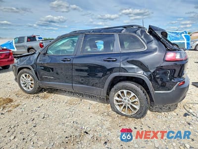 Drugie zdjęcie samochodu z przodu: 2022 JEEP CHEROKEE LATITUDE LUX VIN:1C4PJMMN5ND531719 - miniatura