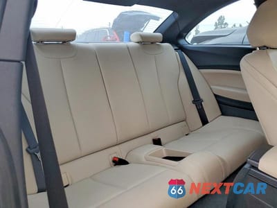 Zdjęcie 10 z 12 samochodu: 2016 BMW 228 I SULEV VIN:WBA1F9C54GV545580 - miniatura