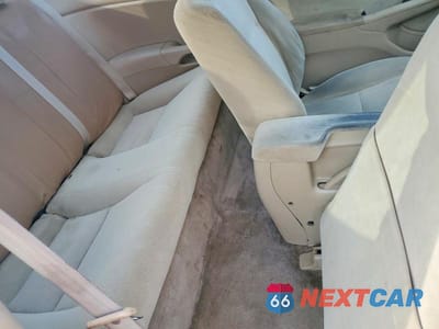 Zdjęcie 10 z 12 samochodu: 2003 HONDA CIVIC EX VIN:1HGEM229X3L024134 - miniatura