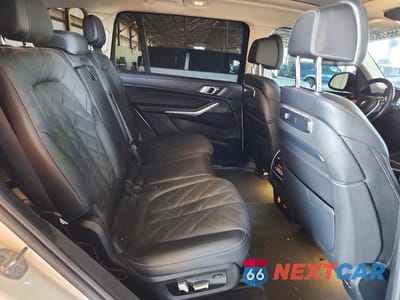 Zdjęcie 11 z 13 samochodu: 2024 BMW X7 XDRIVE40I VIN:5UX23EM02R9S31495 - miniatura