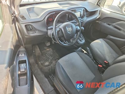 Zdjęcie 8 z 13 samochodu: 2016 RAM PROMASTER CITY ST DELIVERY VAN VIN:ZFBERFAT4G6B68101 - miniatura