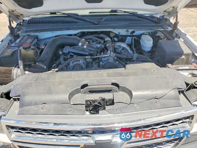 Zdjęcie 11 z 12 samochodu: 2005 CHEVROLET SILVERADO K2500 HEAVY DUTY VIN:1GCHK23225F810014 - miniatura