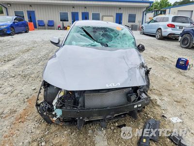 Piąte zdjęcie samochodu w środku: 2026 KIA K4 LXS VIN:3KPFT4DE9TE273562 - miniatura