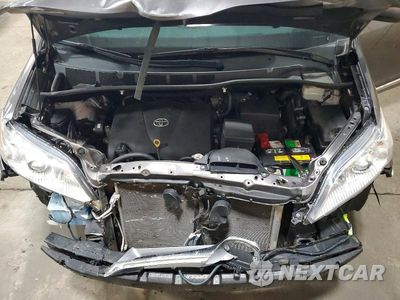 Zdjęcie 12 z 14 samochodu: 2019 TOYOTA SIENNA XLE 8-PASSENGER VIN:5TDYZ3DC7KS015612 - miniatura