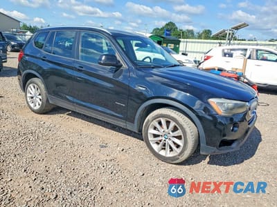 Czwarte zdjęcie samochodu z boku: 2017 BMW X3 XDRIVE28I VIN:5UXWX9C51H0D99287 - miniatura