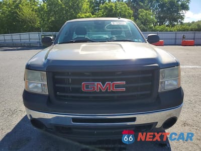 Piąte zdjęcie samochodu w środku: 2009 GMC SIERRA K1500 VIN:1GTEK14029Z135781 - miniatura