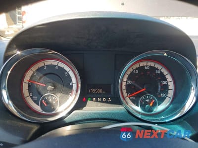 Zdjęcie 9 z 13 samochodu: 2016 DODGE GRAND CARAVAN SXT VIN:2C4RDGCGXGR380655 - miniatura