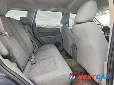 Zdjęcie 11 z 13 samochodu: 2007 JEEP GRAND CHEROKEE LAREDO VIN:1J8GR48K37C559819 - miniatura