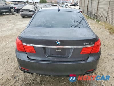 Zdjęcie 6 z 12 samochodu: 2011 BMW 750 XI VIN:WBAKC6C54BC394238 - miniatura