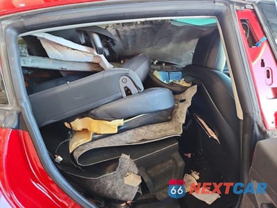 Zdjęcie 10 z 13 samochodu: 2018 TESLA MODEL 3 VIN:5YJ3E1EA4JF007994 - miniatura
