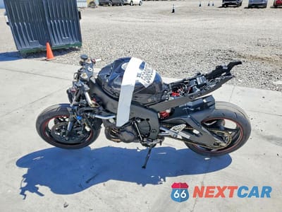 Trzecie zdjęcie samochodu z tyłu: 2006 YAMAHA YZFR6 L VIN:JYARJ12E76A002426 - miniatura