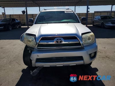Piąte zdjęcie samochodu w środku: 2008 TOYOTA 4RUNNER SR5 VIN:JTEZU14R38K020975 - miniatura