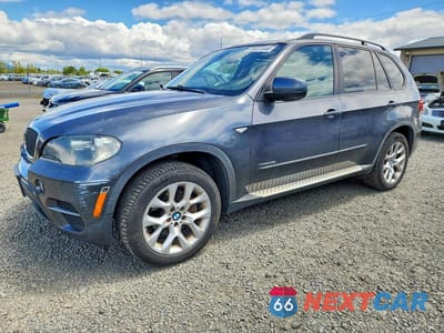 2011 BMW X5 XDRIVE35I 5UXZV4C56BL414701 - główne zdjęcie licytacji z USA - miniatura