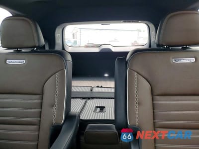 Zdjęcie 10 z 14 samochodu: 2026 GMC ACADIA DENALI ULTIMATE VIN:1GKENSKS8TJ260196 - miniatura
