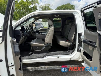 Zdjęcie 11 z 13 samochodu: 2022 FORD F250 SUPER DUTY VIN:1FT8X2BT0NED76712 - miniatura