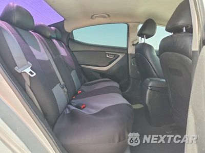 Zdjęcie 10 z 12 samochodu: 2015 HYUNDAI ELANTRA LIMITED VIN:5NPDH4AE9FH546948 - miniatura