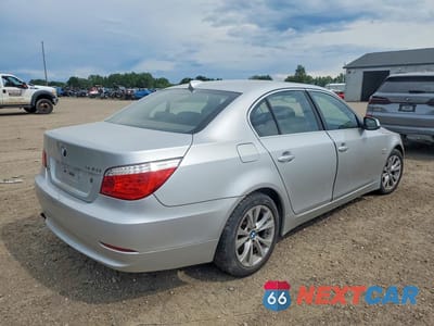 Trzecie zdjęcie samochodu z tyłu: 2010 BMW 535 XI VIN:WBANV9C51AC391398 - miniatura