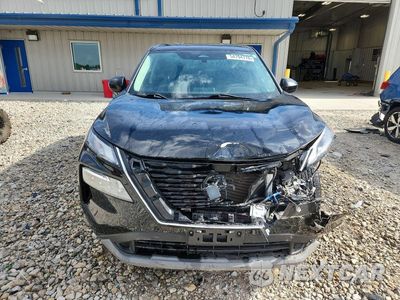 Piąte zdjęcie samochodu w środku: 2023 NISSAN ROGUE SV VIN:5N1BT3BBXPC776334 - miniatura