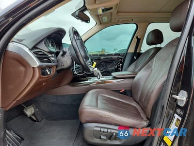 Zdjęcie 7 z 14 samochodu: 2014 BMW X5 VIN:5UXKR0C50E0K49586 - miniatura