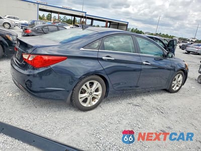 Trzecie zdjęcie samochodu z tyłu: 2012 HYUNDAI SONATA LIMITED VIN:5NPEC4AC4CH351014 - miniatura