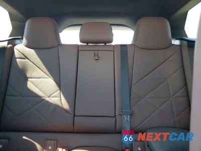 Zdjęcie 10 z 13 samochodu: 2025 BMW IX XDRIVE50 VIN:WB523CF0XSCU48350 - miniatura