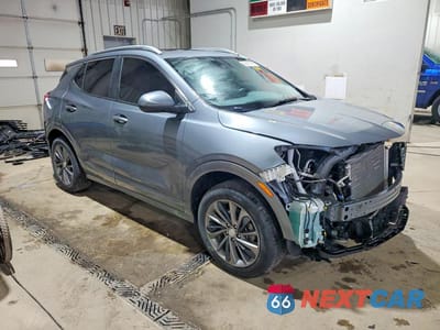 Czwarte zdjęcie samochodu z boku: 2022 BUICK ENCORE GX SELECT VIN:KL4MMESL9NB044711 - miniatura