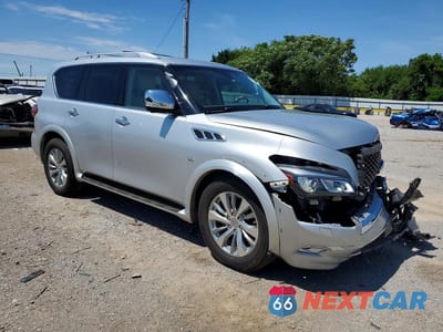 Czwarte zdjęcie samochodu z boku: 2016 INFINITI QX80 BASE VIN:JN8AZ2NC4G9401375 - miniatura