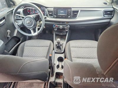 Zdjęcie 8 z 12 samochodu: 2018 KIA RIO LX VIN:3KPA24AB8JE047114 - miniatura