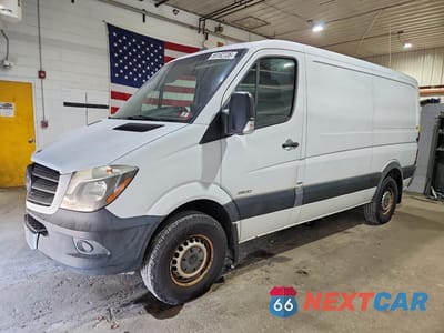 2015 MERCEDES-BENZ SPRINTER 2500 WD3PE7DC5F5950941 - główne zdjęcie licytacji z USA - miniatura