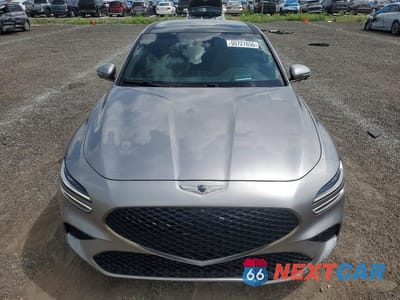 Piąte zdjęcie samochodu w środku: 2022 GENESIS G70 3.3T STANDARD VIN:KMTG54TE0NU097488 - miniatura