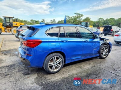 Trzecie zdjęcie samochodu z tyłu: 2018 BMW X1 SDRIVE28I VIN:WBXHU7C30J5H40261 - miniatura