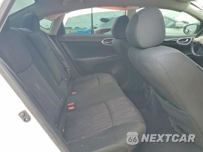 Zdjęcie 10 z 13 samochodu: 2019 NISSAN SENTRA SV VIN:3N1AB7AP3KY309024 - miniatura