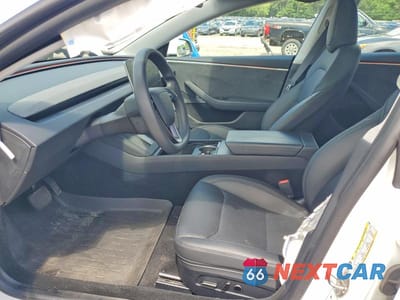 Zdjęcie 7 z 12 samochodu: 2024 TESLA MODEL 3 VIN:5YJ3E1EB1RF846988 - miniatura