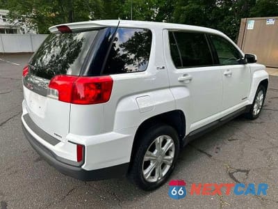 Trzecie zdjęcie samochodu z tyłu: 2017 GMC TERRAIN SLE VIN:2GKFLSEK8H6121583 - miniatura