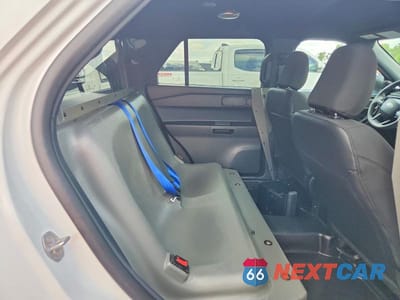 Zdjęcie 11 z 13 samochodu: 2025 FORD EXPLORER POLICE INTERCEPTOR VIN:1FM5K8AB5SGA31667 - miniatura
