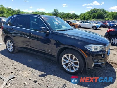 Czwarte zdjęcie samochodu z boku: 2016 BMW X5 XDR40E VIN:5UXKT0C52G0F75302 - miniatura