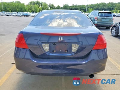 Zdjęcie 6 z 13 samochodu: 2006 HONDA ACCORD SE VIN:1HGCM56386A161443 - miniatura