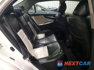 Zdjęcie 10 z 12 samochodu: 2011 TOYOTA COROLLA S VIN:2T1BU4EE5BC555401 - miniatura
