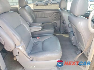 Zdjęcie 11 z 13 samochodu: 2004 TOYOTA SIENNA XLE 7 PASSENGER VIN:5TDZA22C84S074096 - miniatura