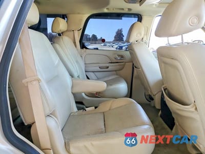 Zdjęcie 10 z 12 samochodu: 2007 CADILLAC ESCALADE LUXURY VIN:1GYFK63847R339045 - miniatura