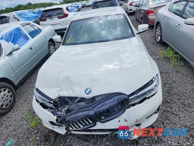 Piąte zdjęcie samochodu w środku: 2020 BMW 330XI VIN:3MW5R7J01L8B35790 - miniatura