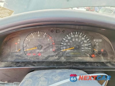 Zdjęcie 10 z 13 samochodu: 2000 TOYOTA TACOMA XTRACAB PRERUNNER VIN:4TASN92N4YZ672783 - miniatura